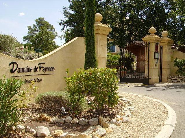 Provencal House In Fayence With Pool & Indoor Spa الغرفة الصورة
