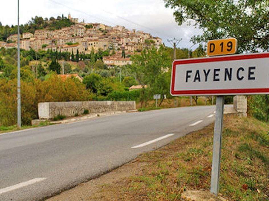 Provencal House In Fayence With Pool & Indoor Spa الغرفة الصورة