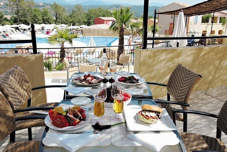 Provencal House In Fayence With Pool & Indoor Spa الغرفة الصورة