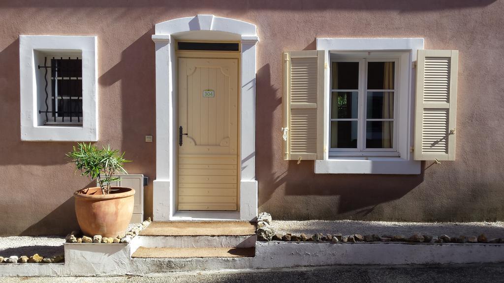 Provencal House In Fayence With Pool & Indoor Spa المظهر الخارجي الصورة